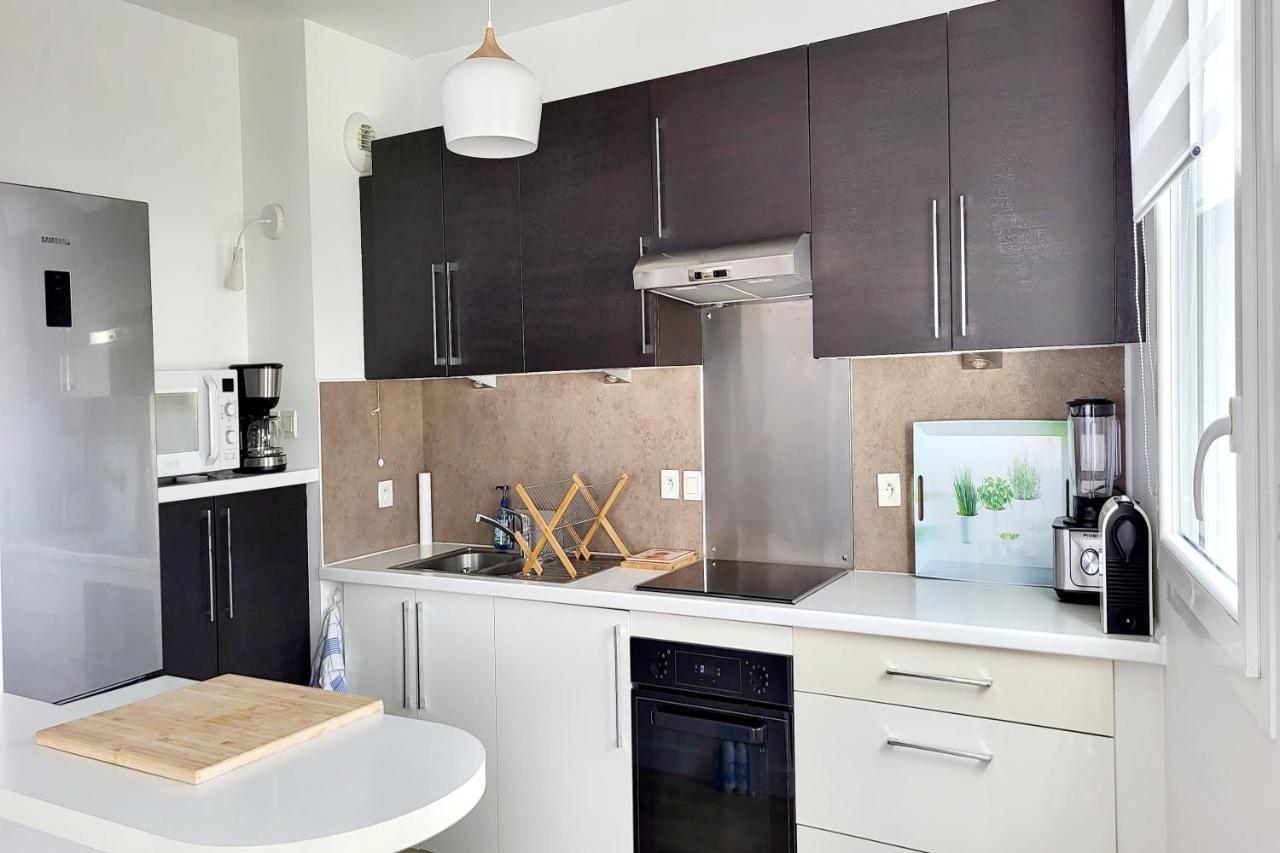 Appartement App. Neuf Terrasse Calme A Centre