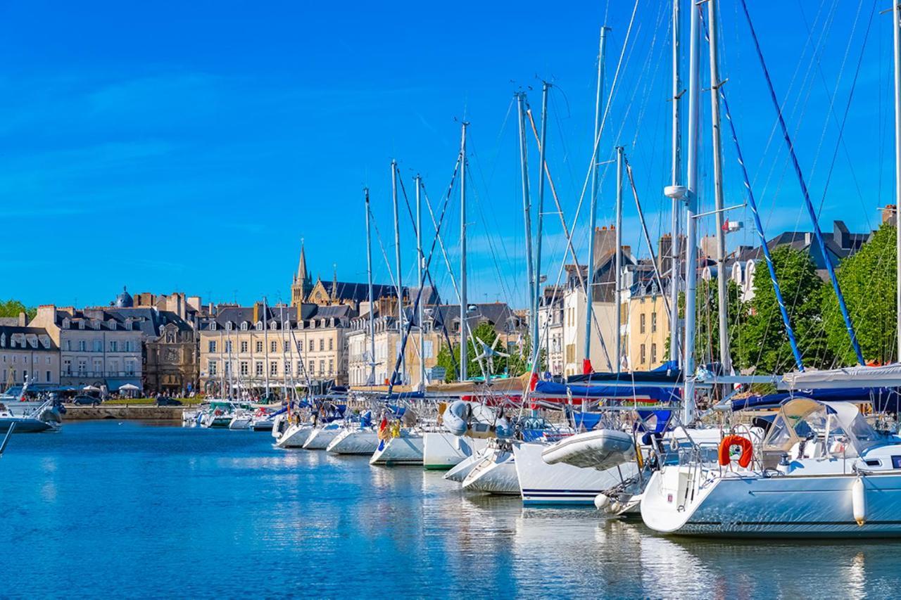 Appartement App. Neuf Terrasse Calme A Centre